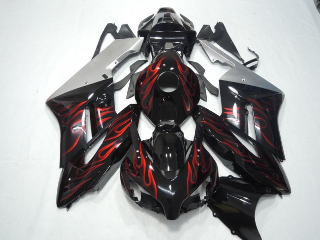 CBR 1000 RR 04-05 Motorrad Verkleidungen - Schwarz rote Flamme